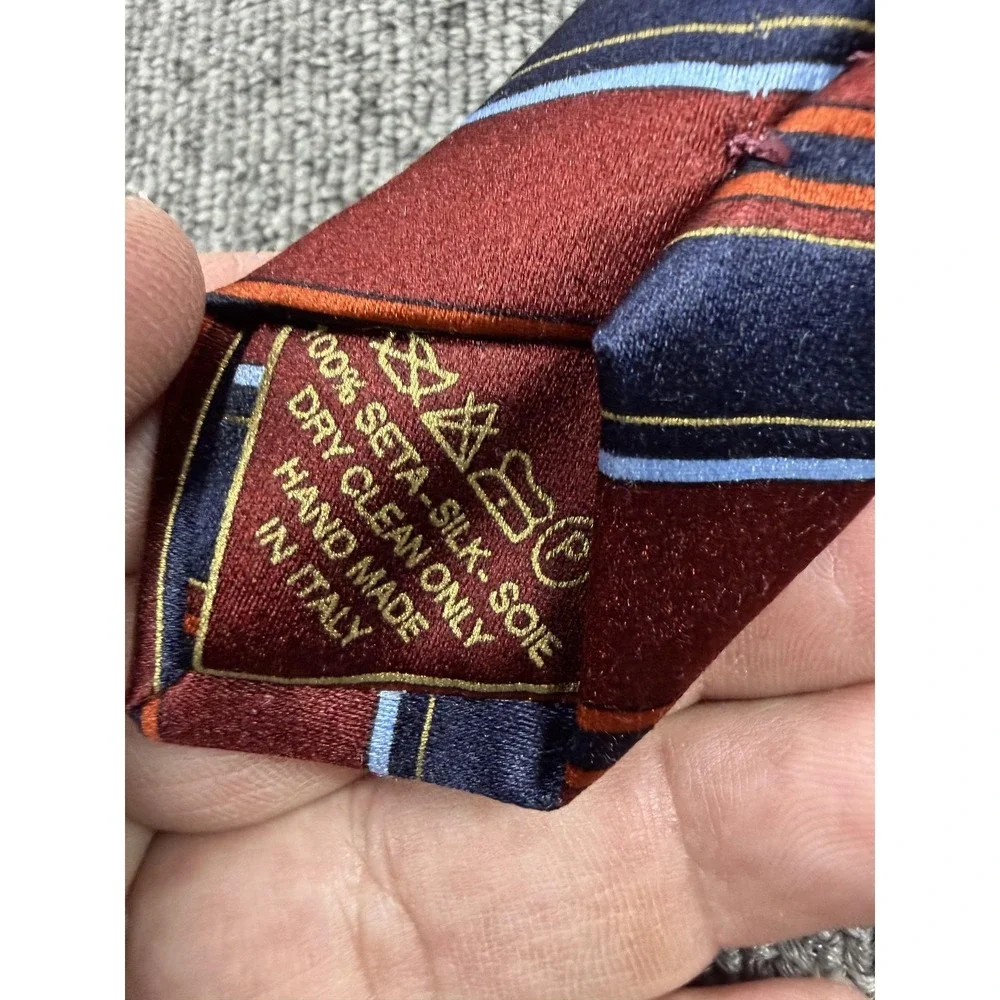 Brioni Tie Mens Red Silk Striped Pattern Made In Italy Classic Formal Necktie